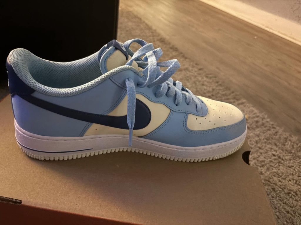Air FORCE 1 AQUARIUS BLUE COCONUT