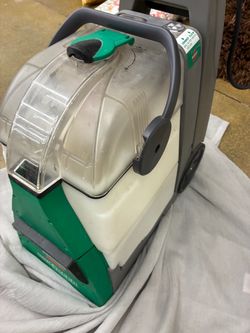 Bissell Steam cleaning machine! For Sale! Look!