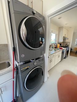 Whirlpool washer and dryer set stackable