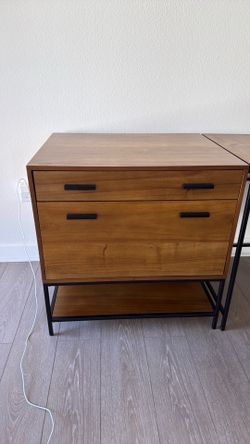 Modern Home Office Set – Desk, File Cabinet & Chair – Excellent Condition