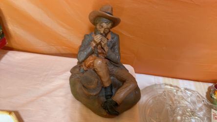 Vintage Cowboy Universal Statuary 