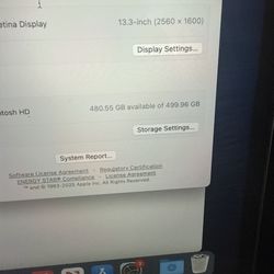 MacBook Pro 2017 With Touch Bar 
