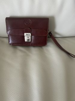 Men’s 100% Genuine Leather Hand Pouch Bag.