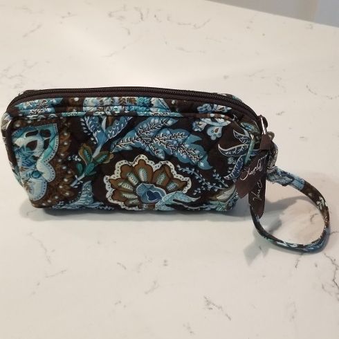 Vera Bradley Quilted Paisley Wristlet
