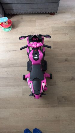 Toy motorcycle