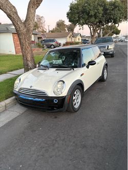 2005 Tan and Black Mini Cooper