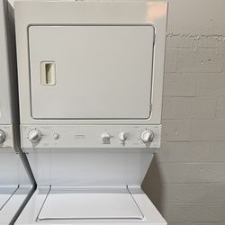 Combo / Stackable Washers And Dryers GENERAL ELECTRIC 