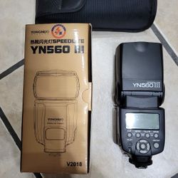 Yongnuo YN560 Mark iiii Speedlite Flash For CANON
