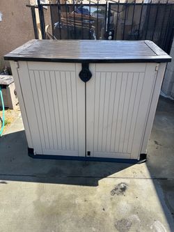 Keter outdoor shed