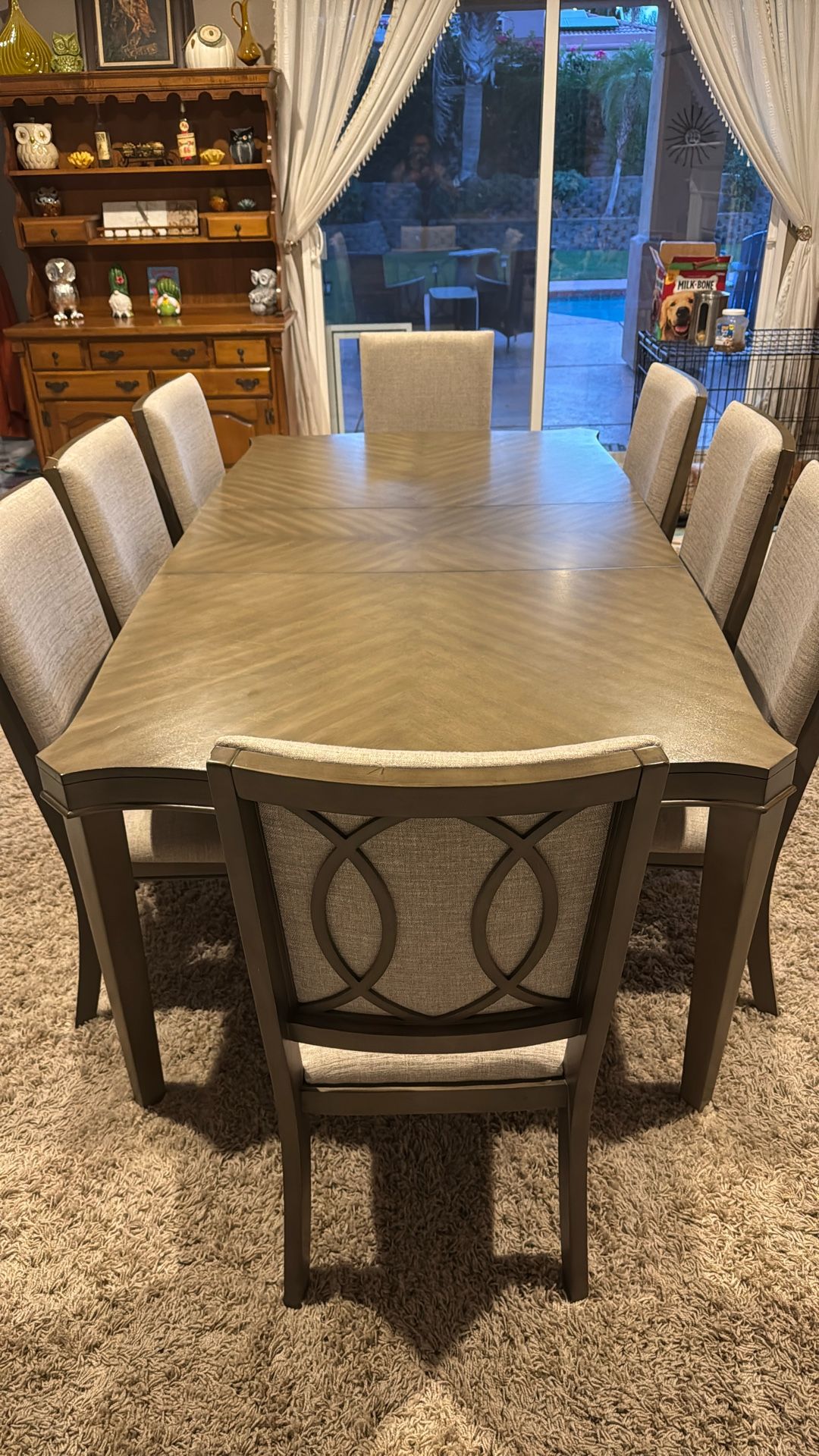 Dining Room Table and 8 Chairs