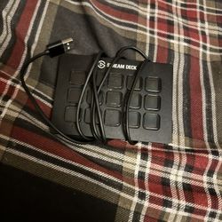 Elgato Stream Deck 