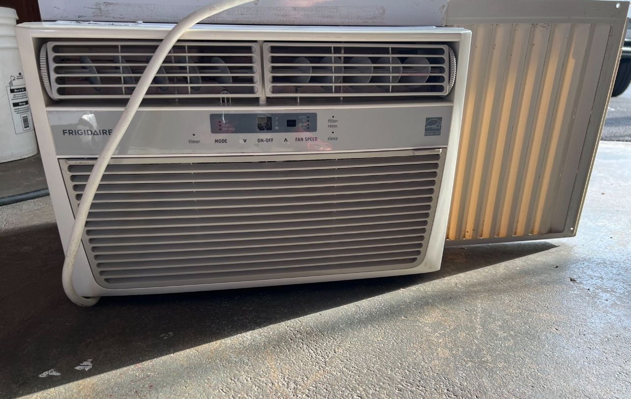 Air Conditioner 8000BTU