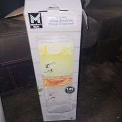 Glass Stacking Drink Dispenser