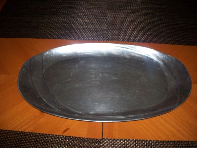 Large 1985 Wilton Armetale Oven Proof Serving Platter