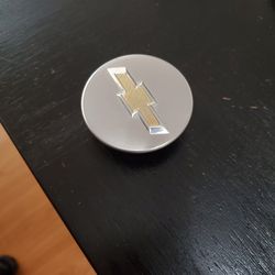 CHEVY CENTER CAPS 4PCS