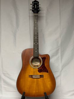 Epiphone Masterbilt DR 400 mce Natural in Exellent condition