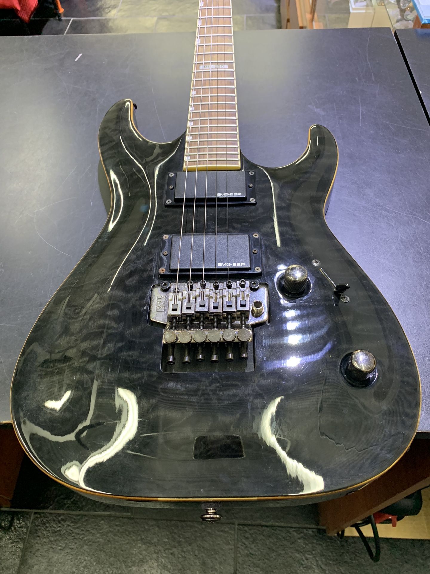 LTD MH-250 Deluxe Electric Guitar Nice!