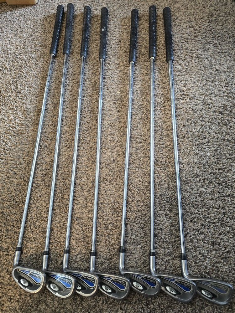 Golf Clubs 