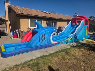 Water slide double lane