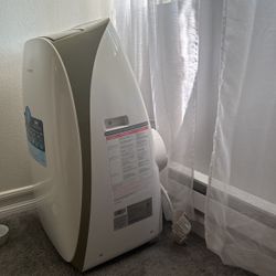 Honeywell Portable Air Conditioner  /  12,000 BTU