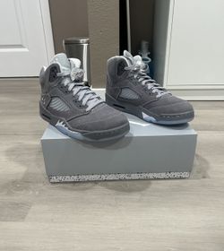 Jordan 5 size 9