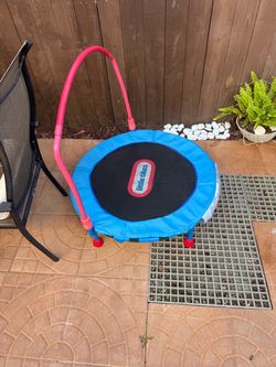 Trampoline