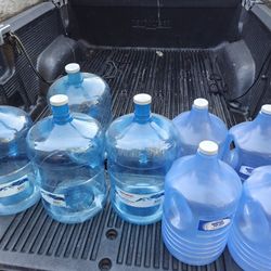 4 - 5 Gallon Water Jugs with Lids & Handles