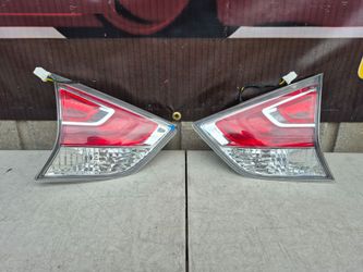 2014 2015 2016 NISSAN ROGUE INNER TAILGATE TAIL LIGHT TAIL LAMP ORIGINAL USED OEM