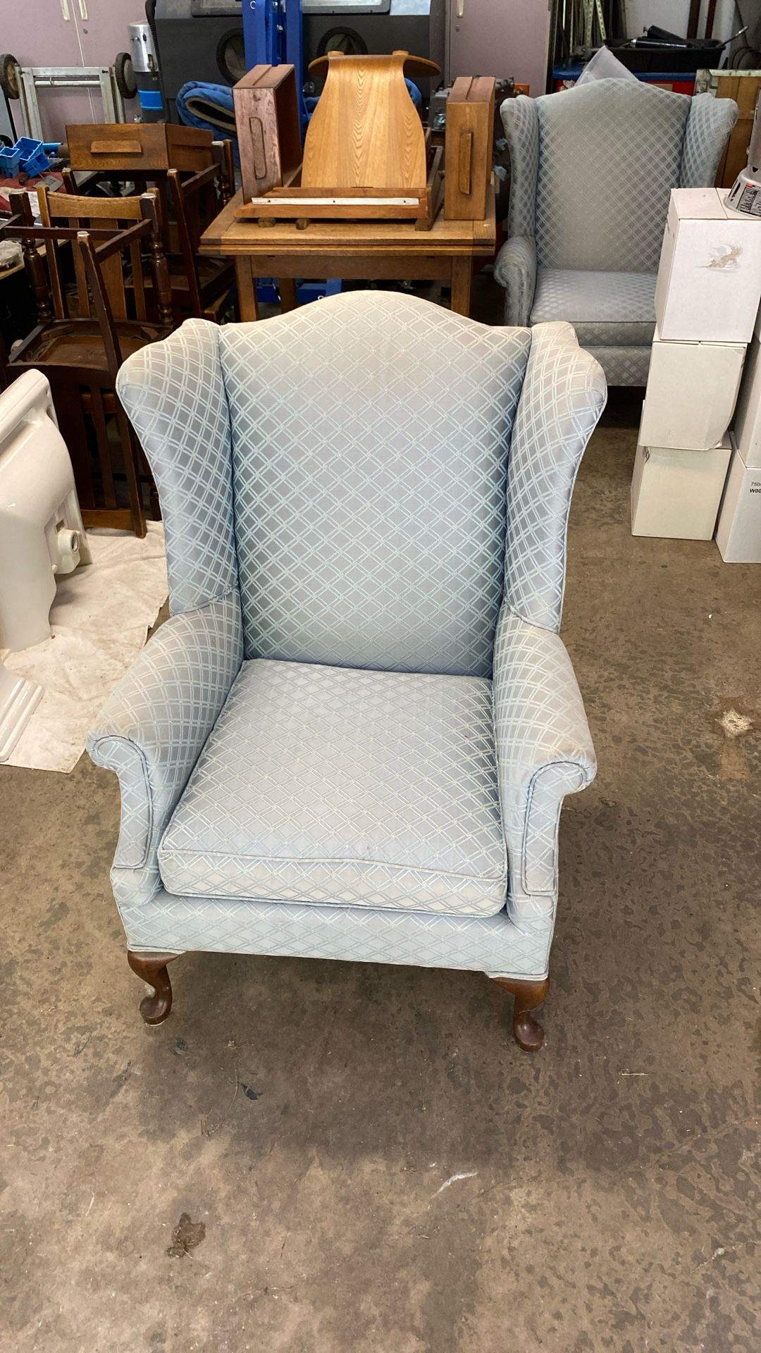 High Quality wing Back Chairs
