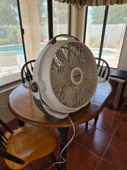 Lasko "wind machine" fan