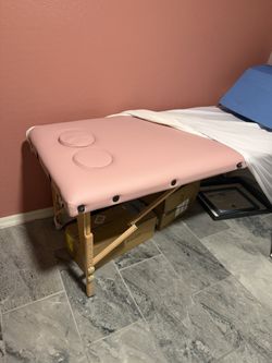 Massage Chair And Light