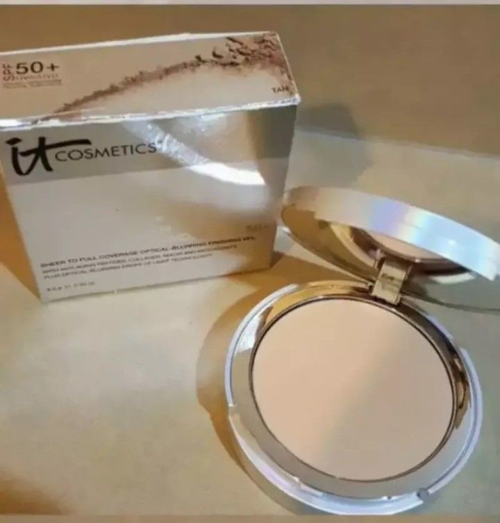 $20 each It Cosmetics CC Airbrush Perfecting Powder Full Coverage