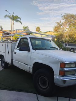 Troka de trabajo- good work truck