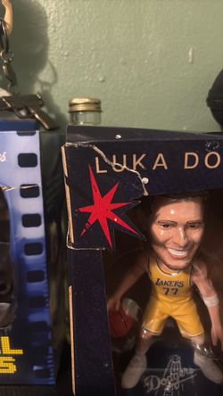 Luka Doncic Lakers Bobblehead Figure