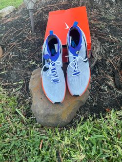 SLIGHTLY WORN NIKE EPIC REACT FLYKNIT SIZE 11
