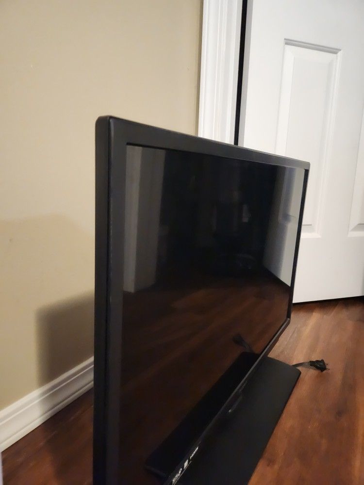 31'' westinghouse TV