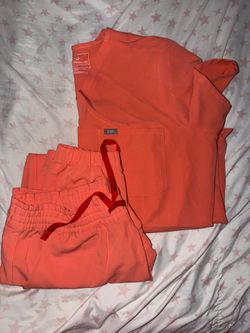 Figs scrub set