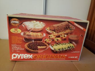 VTG PYREX ORIGINALS 11 PIECE STARTER SET VINTAGE 75TH ANNIVERSARY 1990 NIB F3. Condition is New Old Stock Original Box Hard to