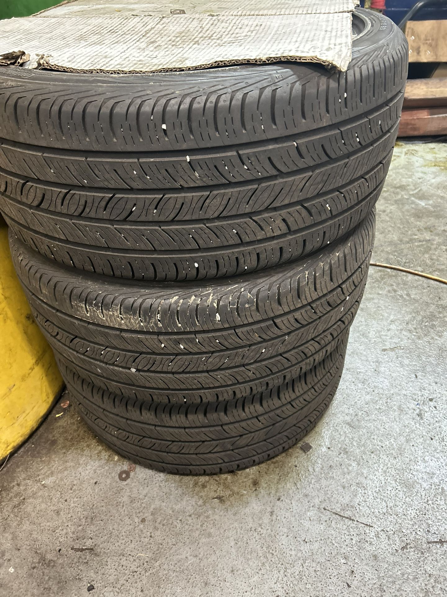 3 Tires