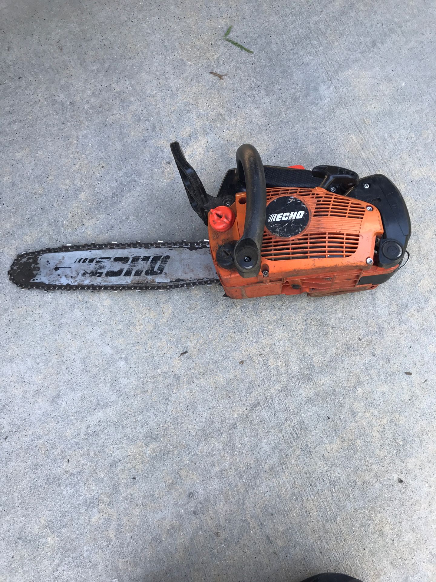 Echo chainsaw cs-355t