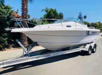 Proline Sport Fishing Boat W/Cuddy Cabin