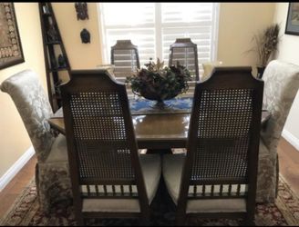 Elegant Italian Dining Set