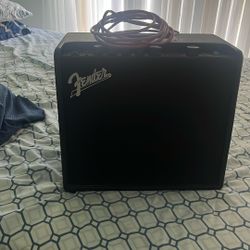 Fender Mustang Guitar Amp LT25