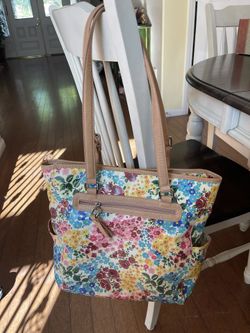 Woman’s Handbag $19.50