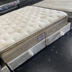 King Pillowtop Mattress Set 