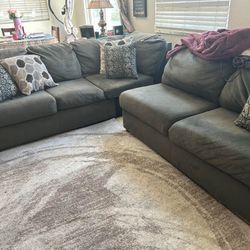 Large  Sectional Couch.