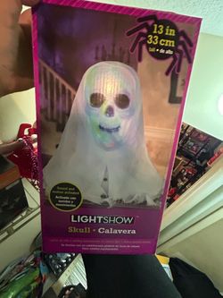 Halloween decor
