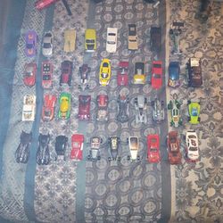 Hot wheel lot