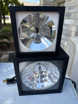 (2) Vintage Working Strobe lights