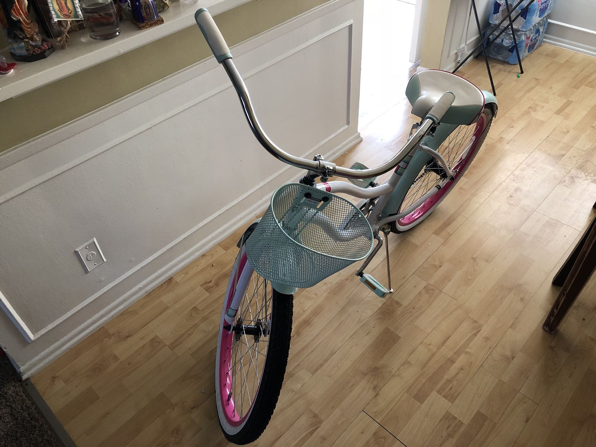 Huffy 24 inch Summerland Girls' Cruiser Bike, Hot Pink and Sky Blue